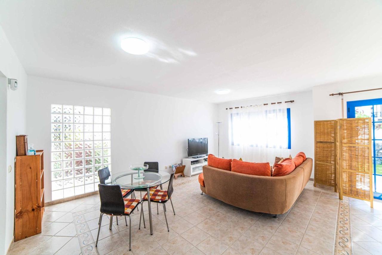 Galway Bay Villa Playa Blanca  Exteriör bild