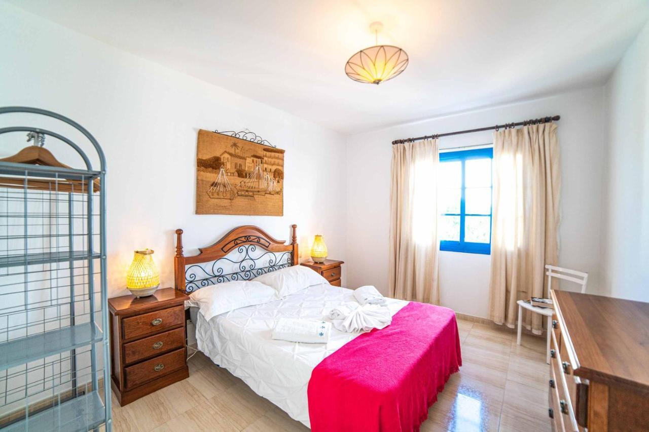 Galway Bay Villa Playa Blanca  Exteriör bild