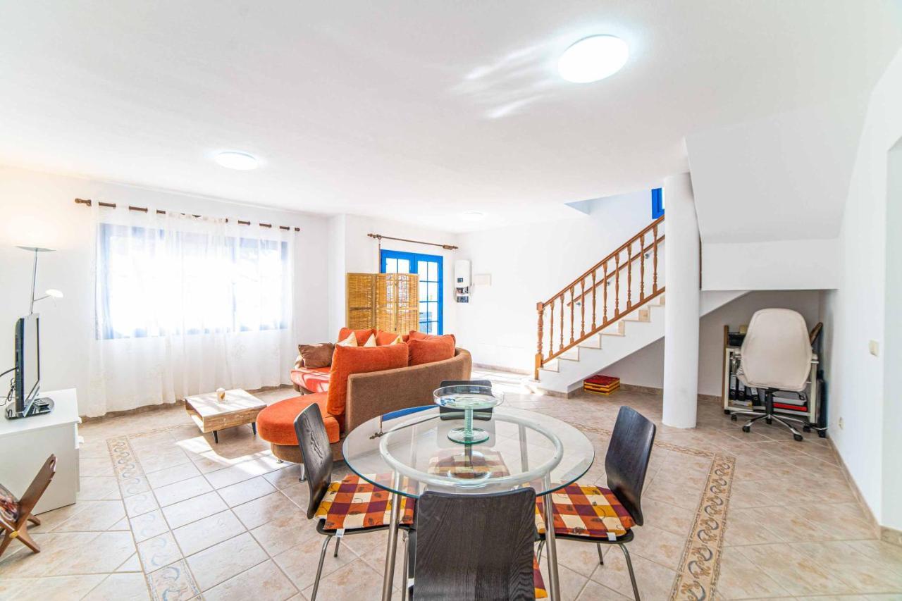Galway Bay Villa Playa Blanca  Exteriör bild